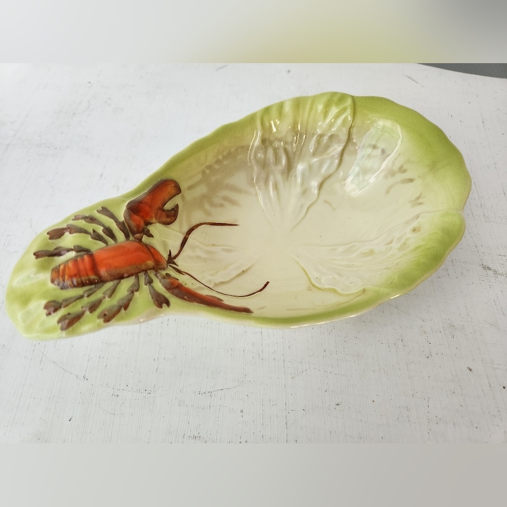 Vintage Carlton Ware Handpainted Lobster Cabbage Oval Lug Bowl 7" England